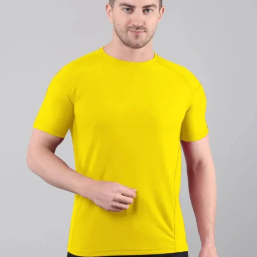 Customized Pre Shrunk Biowashed Round Neck Coton T-Shirt in Yellow