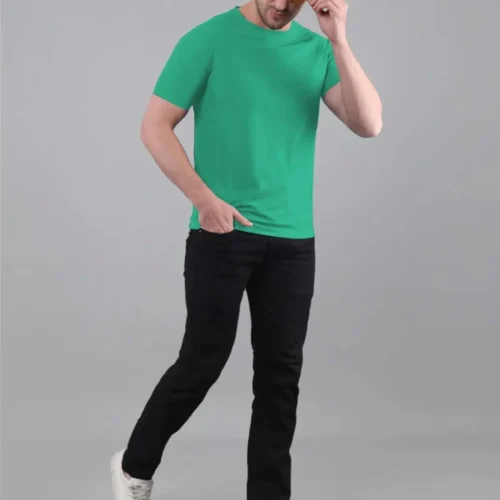 Customized Pre Shrunk Biowashed Round Neck Coton T-Shirt in Green
