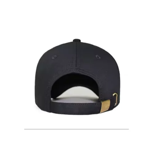 Baseball cap with metal buckle