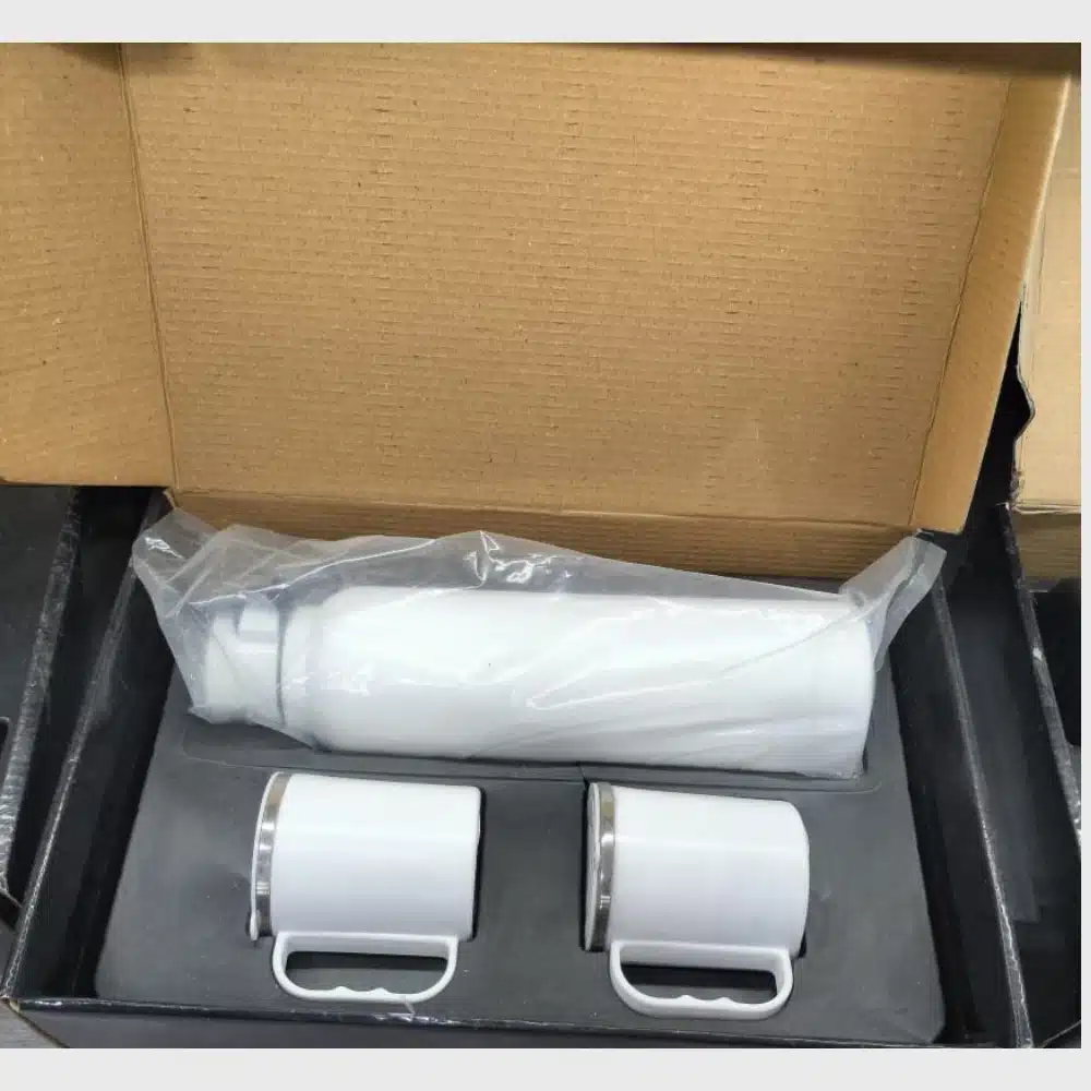Merch Story for Employees – Welcome Kits & Goodies in India 7 Executive black welcome kit for leadership hires